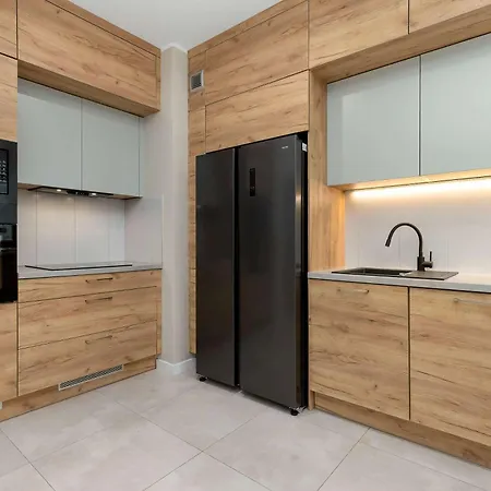 Family For 8 People With Parking, Balcony And 2 Bathrooms By Renters Daire