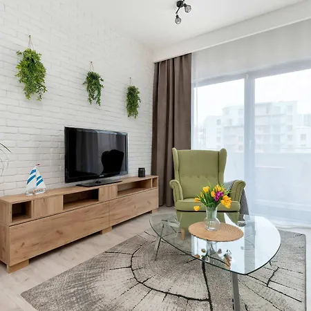 Family For 8 People With Parking, Balcony And 2 Bathrooms By Renters 公寓 格但斯克