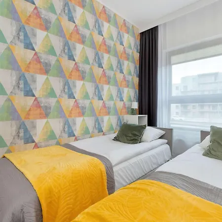 Apartamento Family Apartment For 8 People With Balcony And 2 Bathrooms By Noclegi Renters *